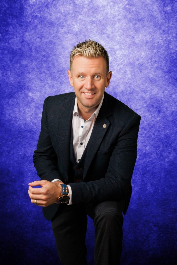 The Galway Boy Mike Denver in Concert